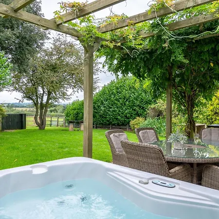 Sun Hill בית נופש